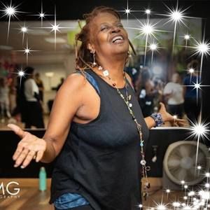 Meet your Posher, A. cheryl